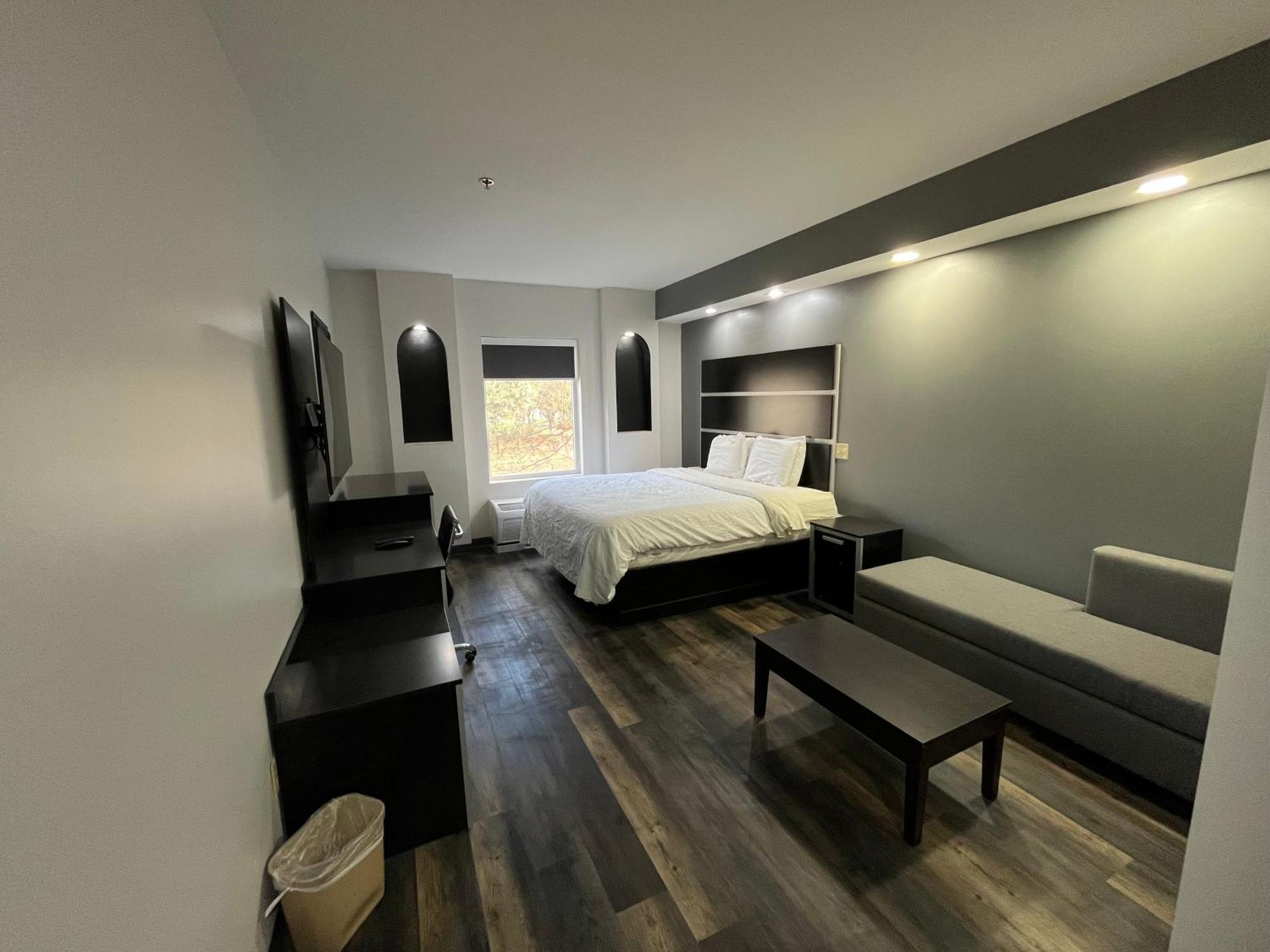 Sonesta Essential Savannah Georgetown Esterno foto