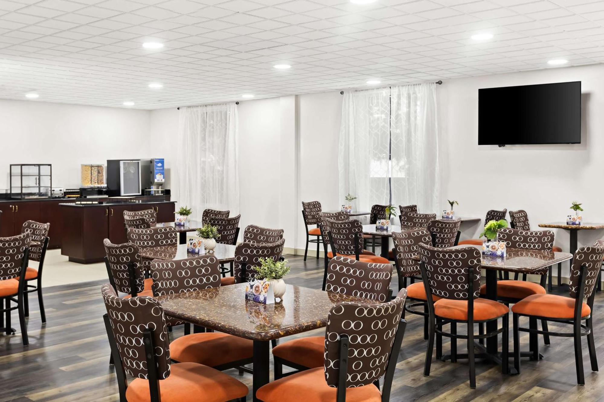 Sonesta Essential Savannah Georgetown Esterno foto