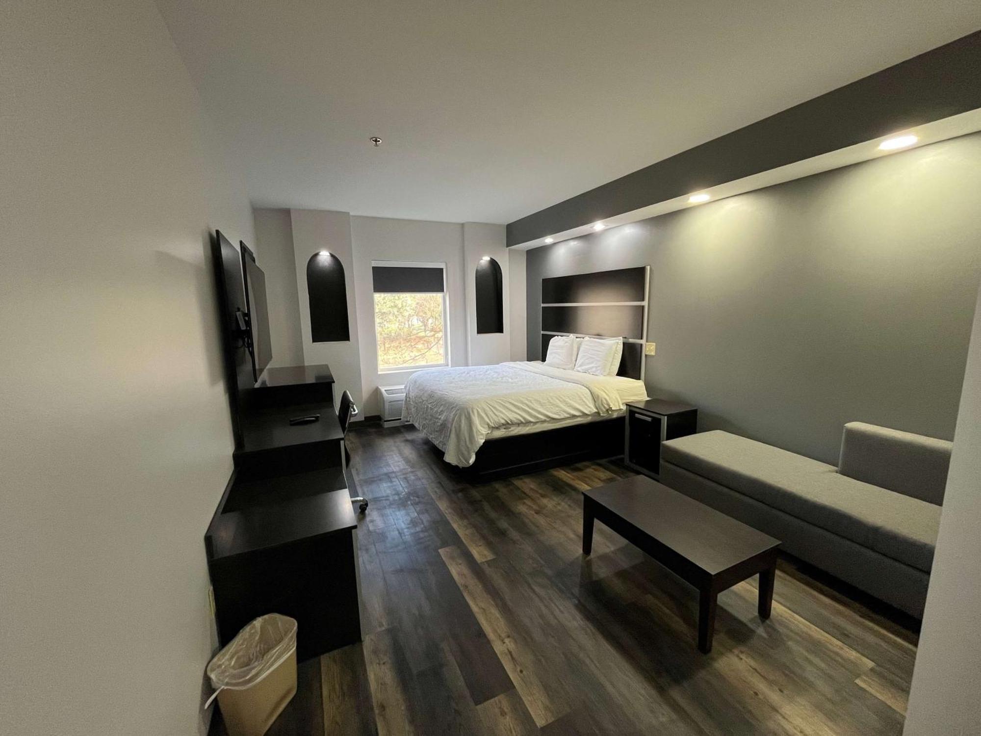 Sonesta Essential Savannah Georgetown Esterno foto