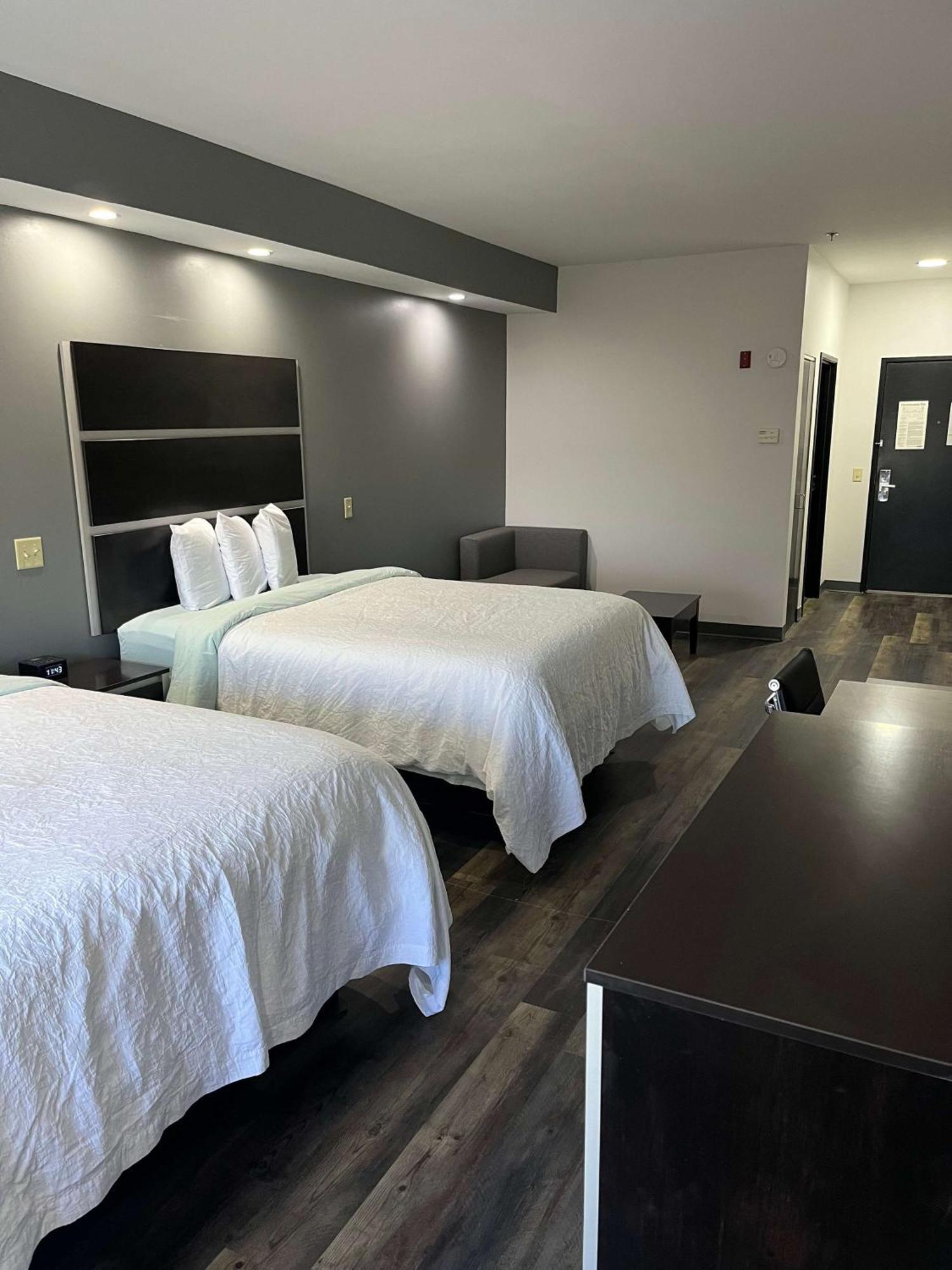 Sonesta Essential Savannah Georgetown Esterno foto