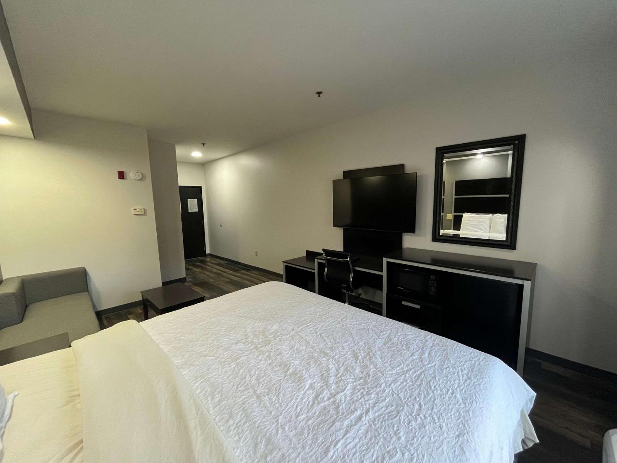 Sonesta Essential Savannah Georgetown Esterno foto